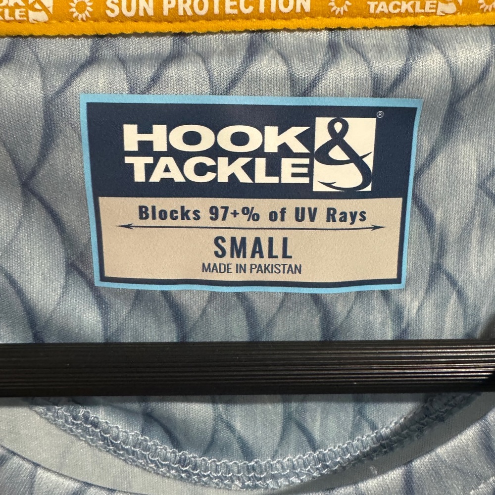 Hook & Tackle Scaly UV Shirt - Picture 3 of 5